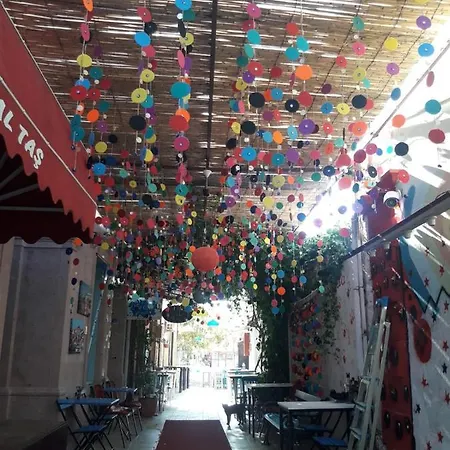 Su Otel Cunda *